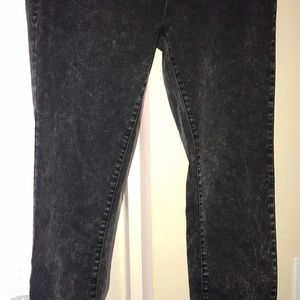 Black wash skinny jeans